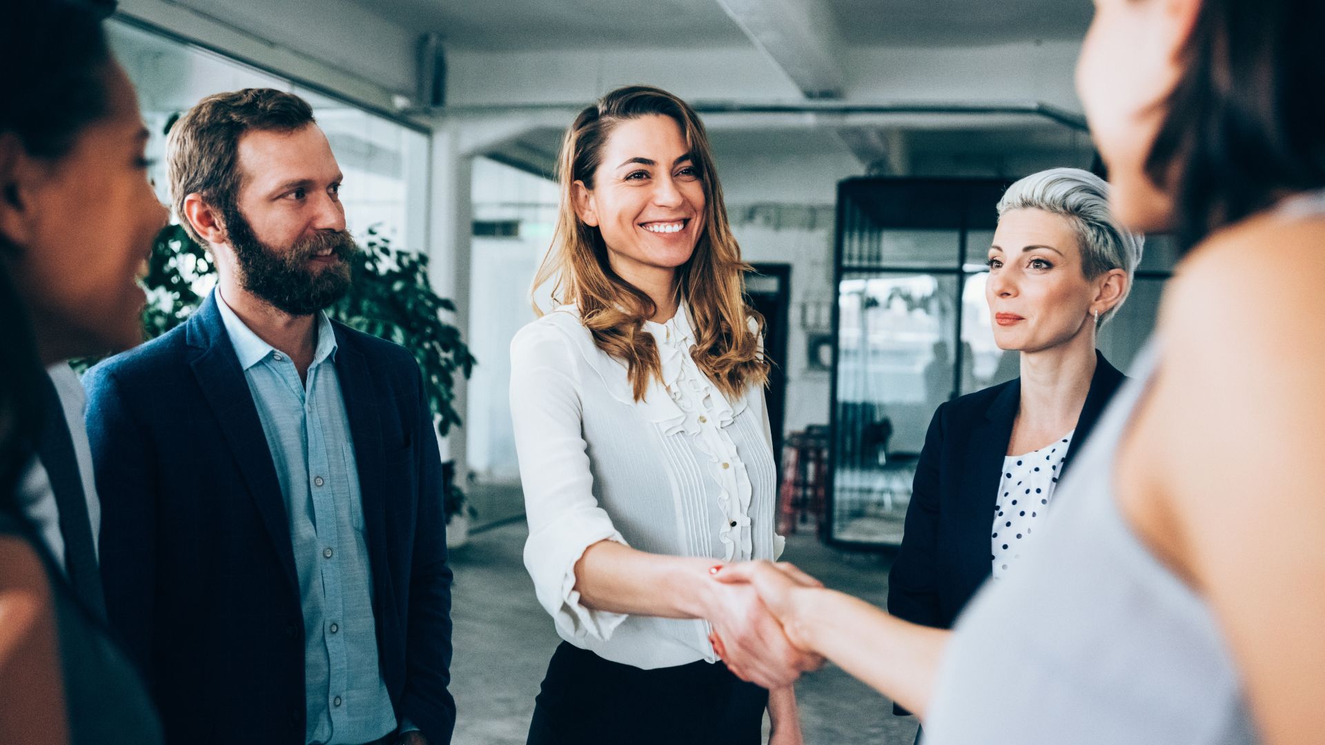Reducing social disparities in a joint effort