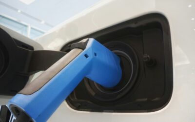 hydrogen gas tanking the car