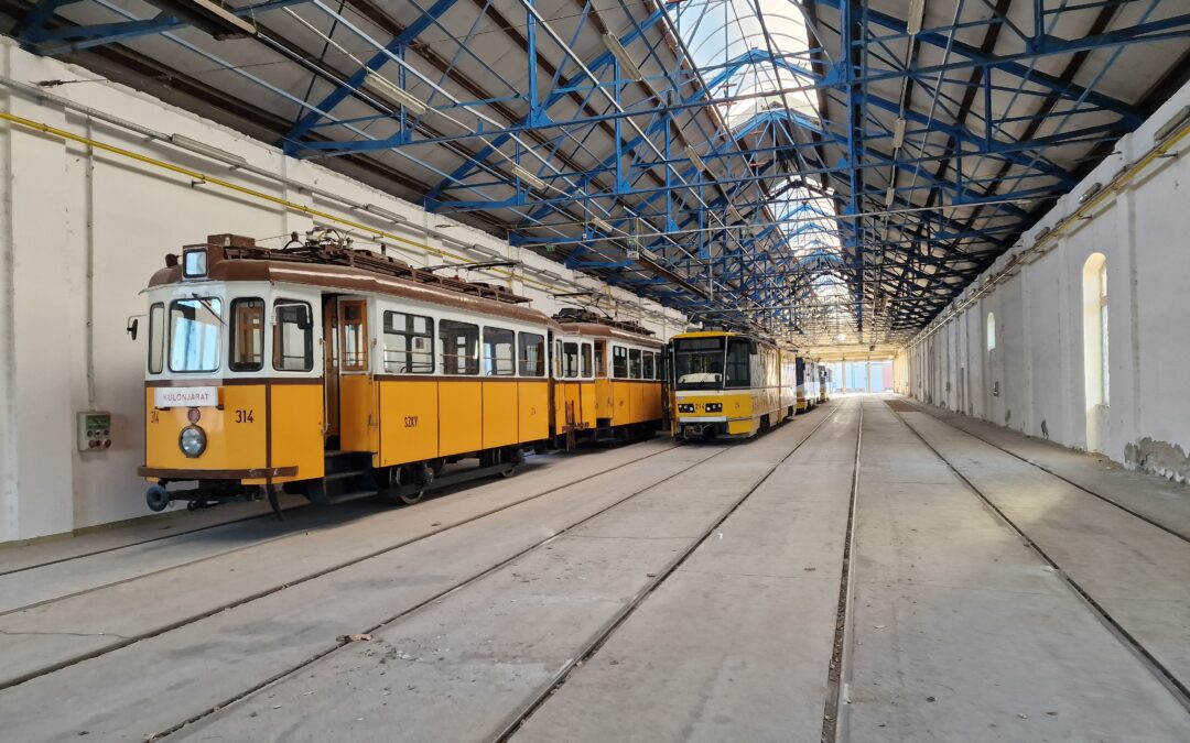 Extending the life-cycle of public transport infrastructure and vehicles through cooperation of public transport stakeholders