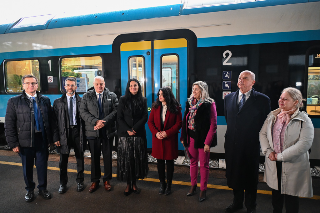 First direct train from Trieste arrived to Rijeka