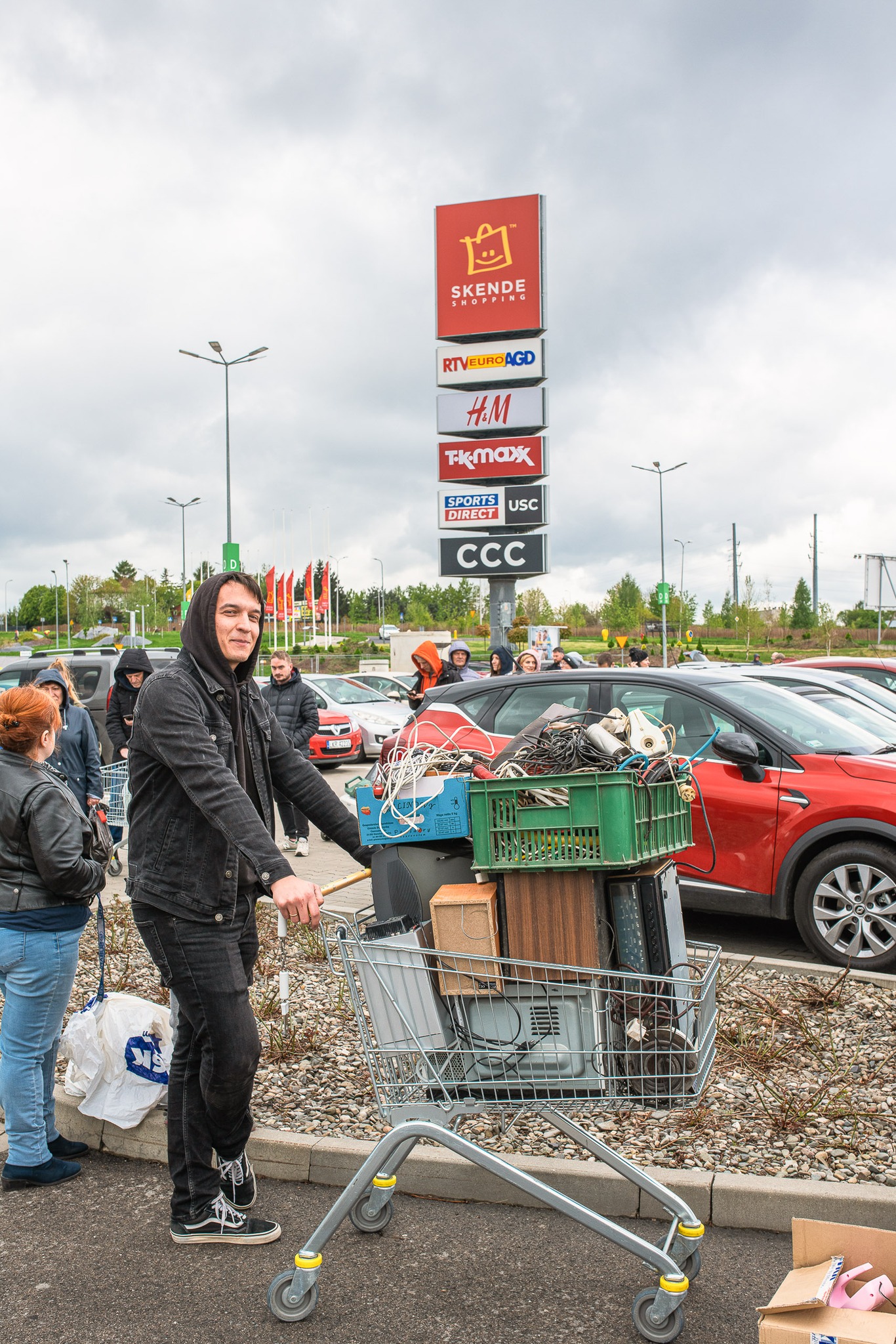 Earth Day Celebration in Lublin: Turning E-Waste into Green Initiatives