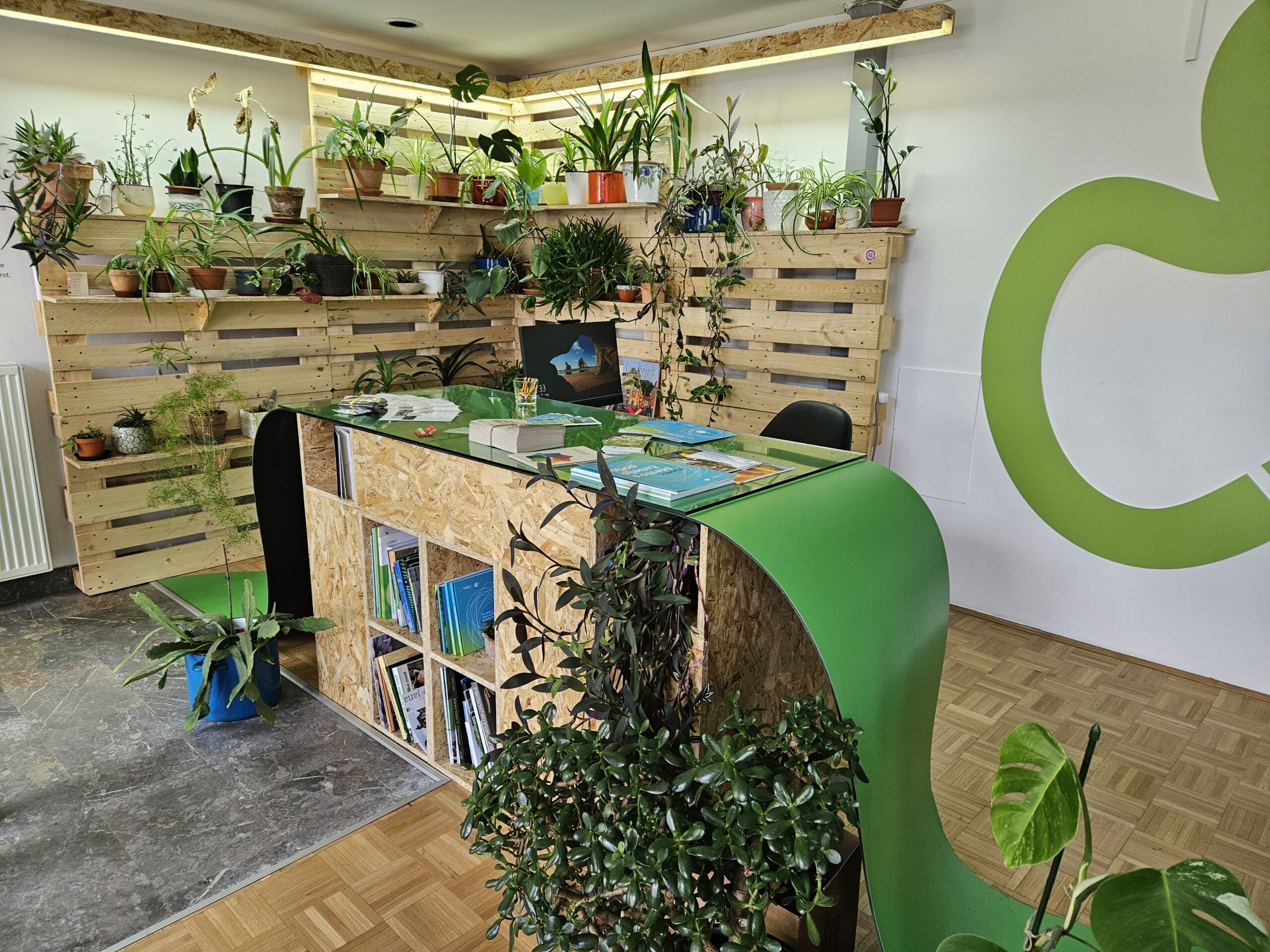 LJ Climate Info Point