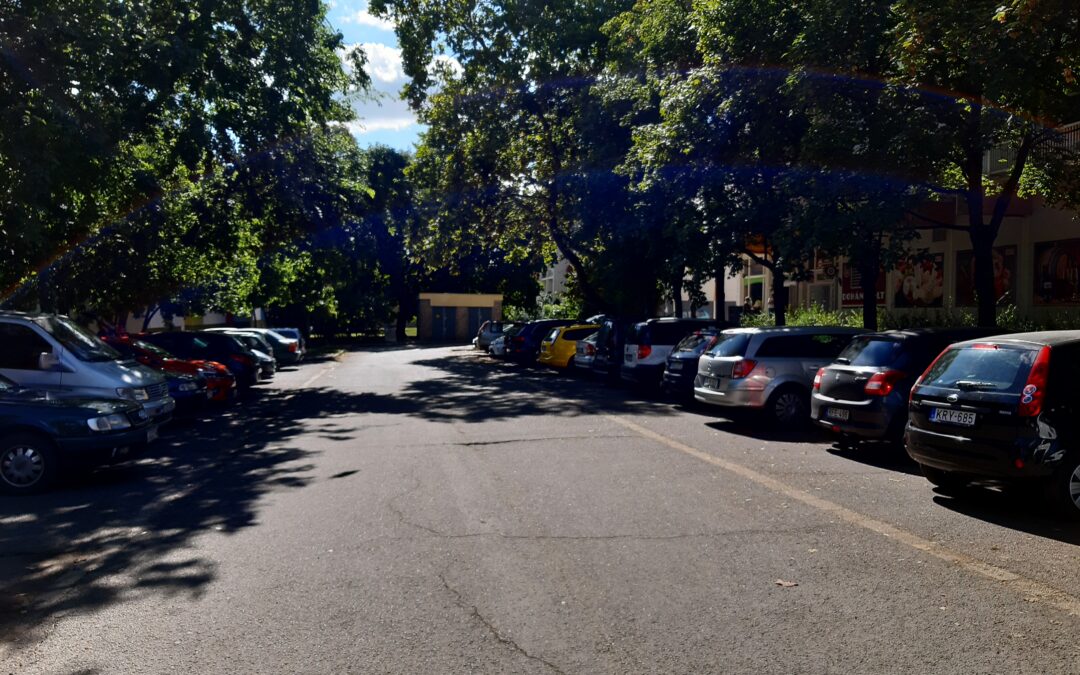 We do not dare to leave the parking spaces
