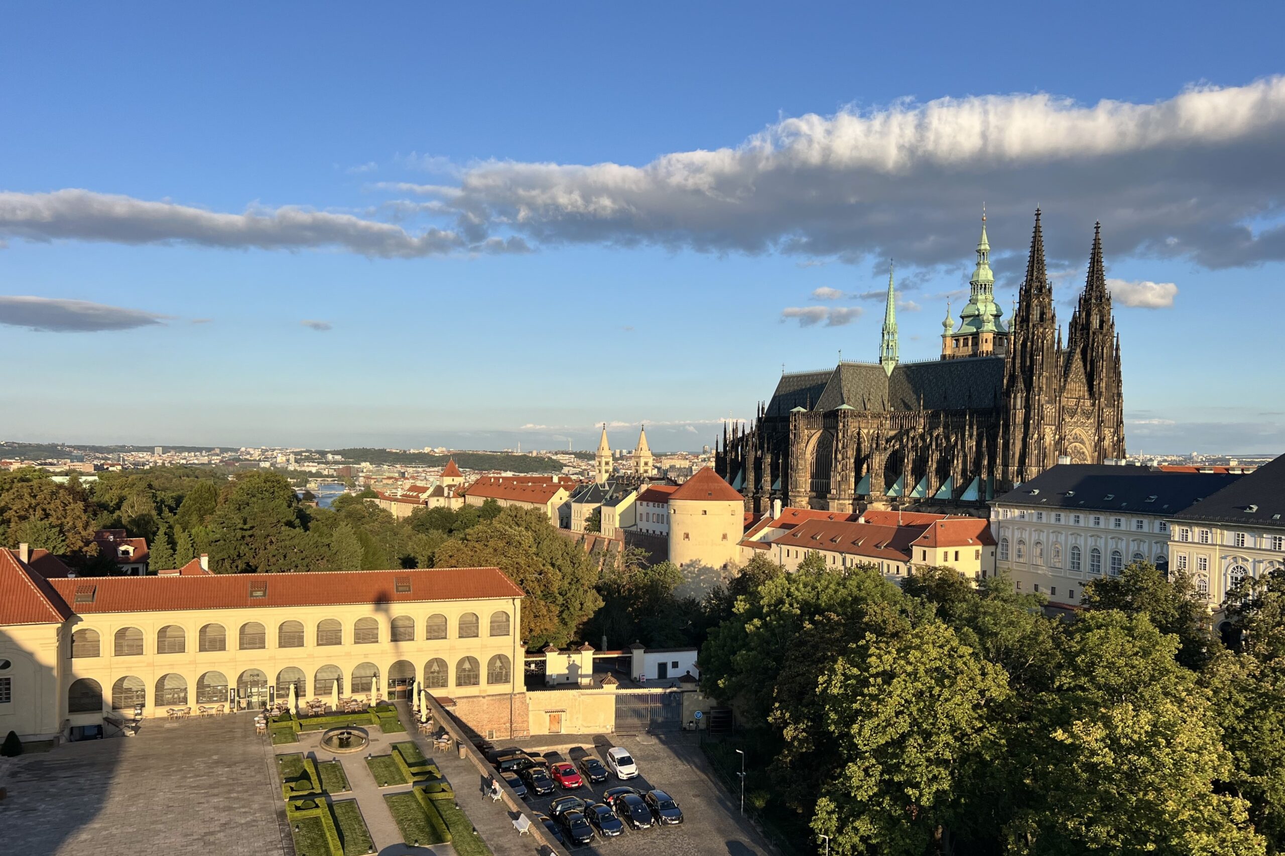 Photo by: Lakatรกr Gรกbor Prague landscape