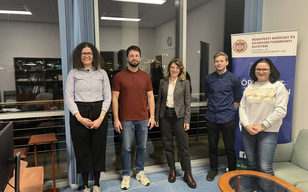Tandem reviews in Bologna and Budapest