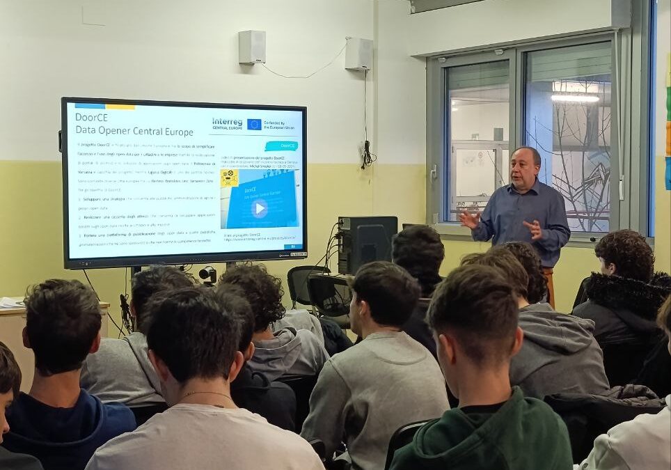 DoorCE disseminated in schools !