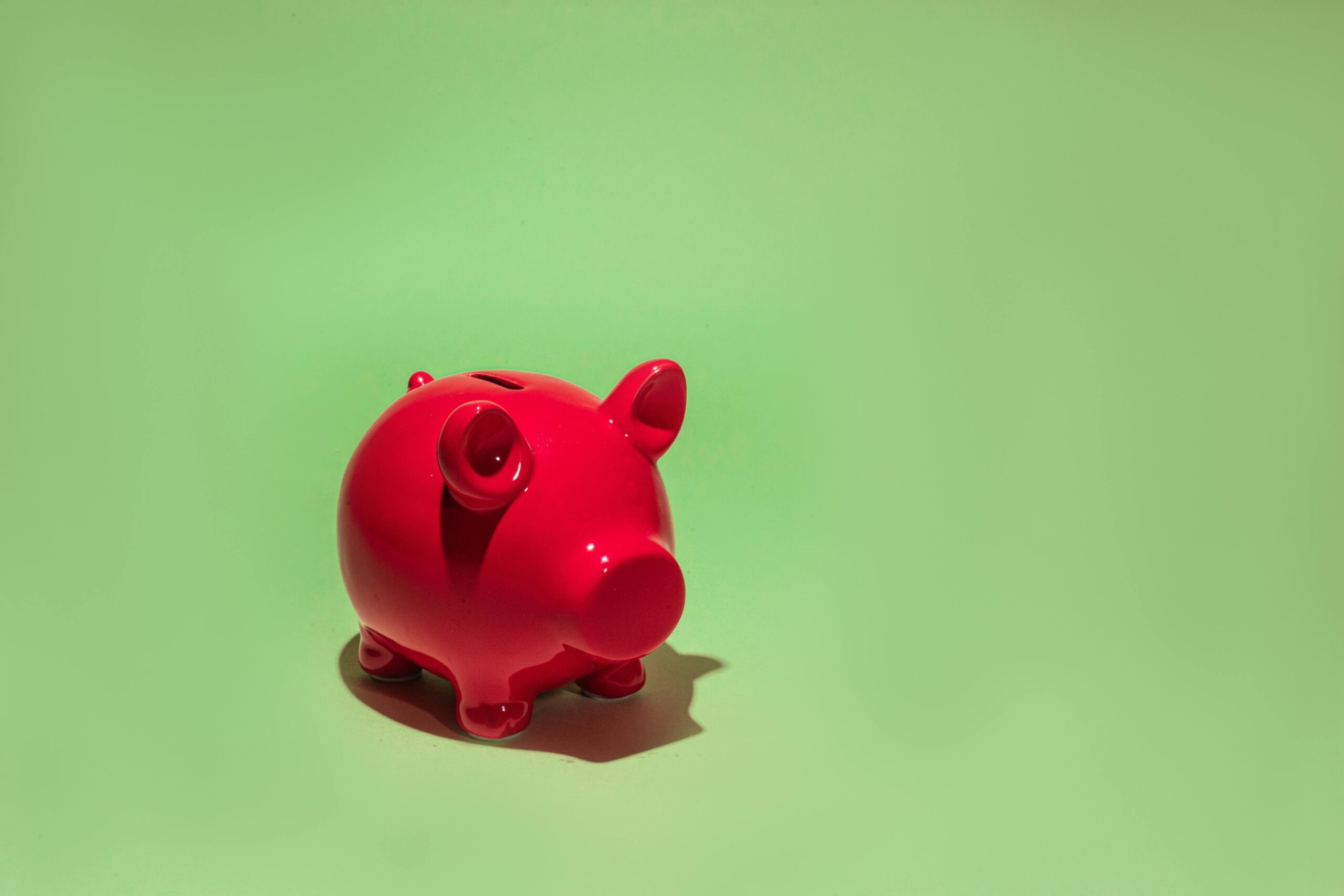 close-up-photo-of-pink-piggy-bank