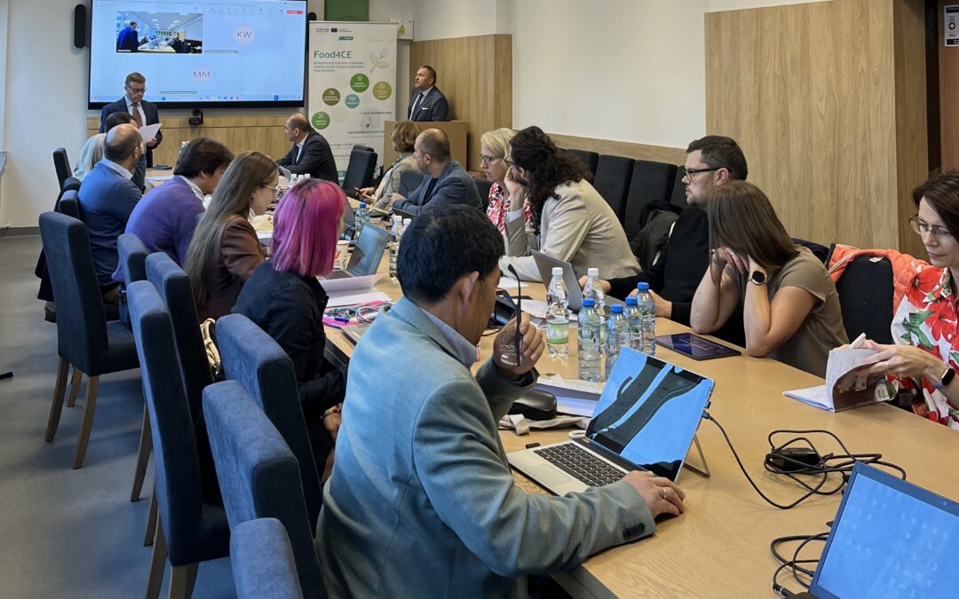 Food4CE Consortium meeting in Poznań: strengthening Innovation Hubs and discovering Folwark Wąsowo’s pioneering organic farm