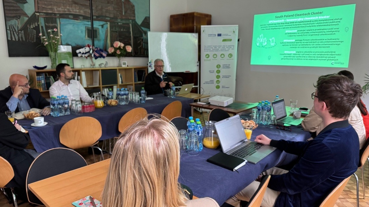 The role of public partnerships in creating synergies for Interreg Central Europe projects