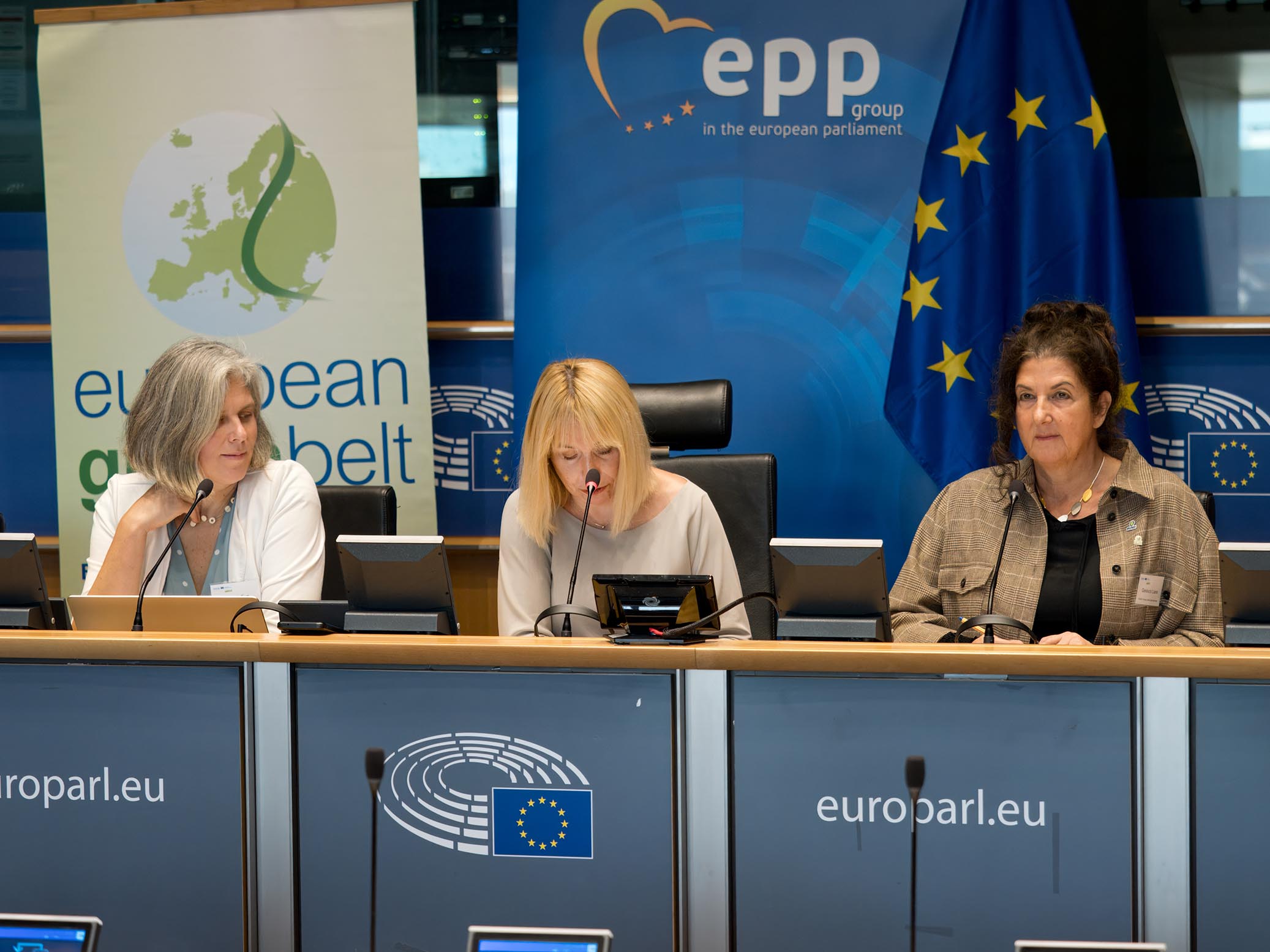 A part of the panel at the ReCo EU Parliament Conference - © Zdeněk Mačát