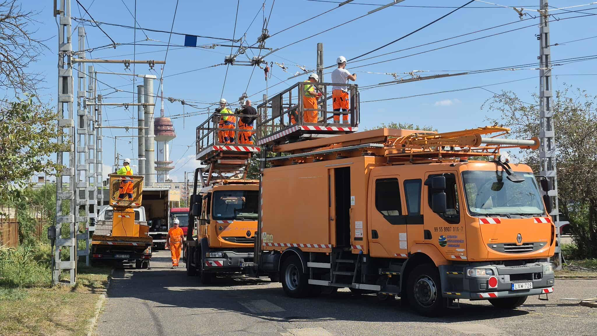 Szeged pilot, switch implementation, photo: SZKT