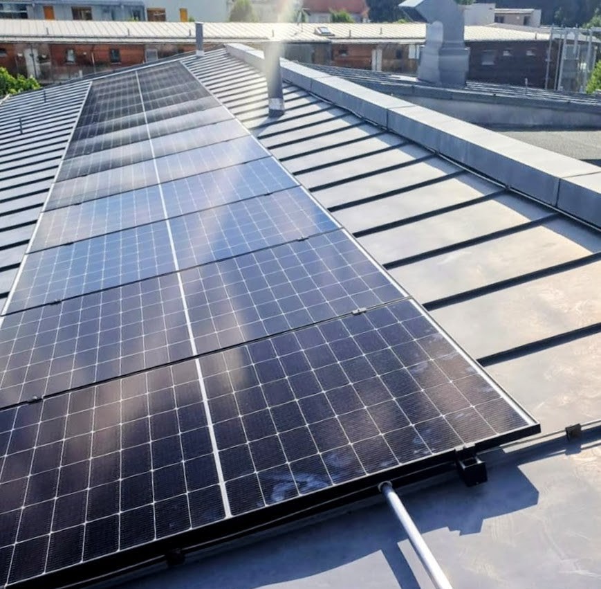 Solar collector on roof