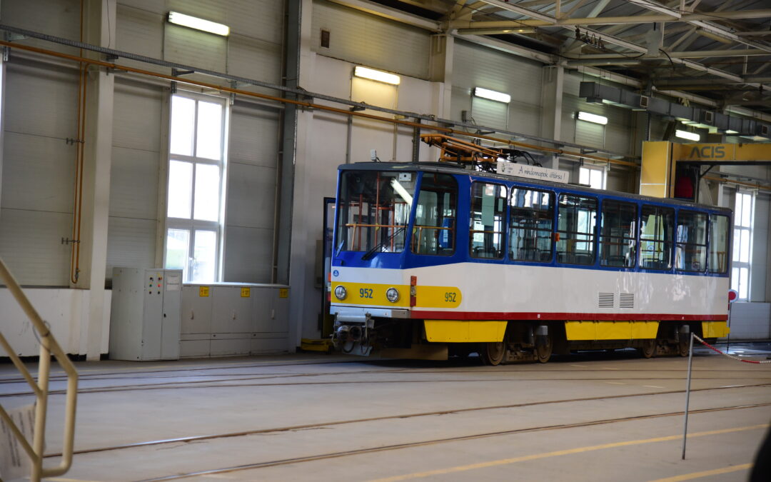 New and old, used and refurbished – the meeting point of public transport and the circular economy