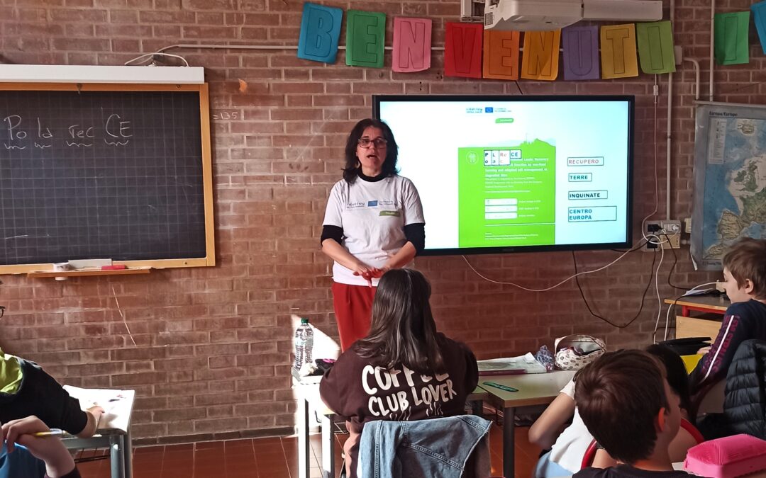 The PoLaRecCE project met Class 1B of Gozzadini Middle School in Castenaso