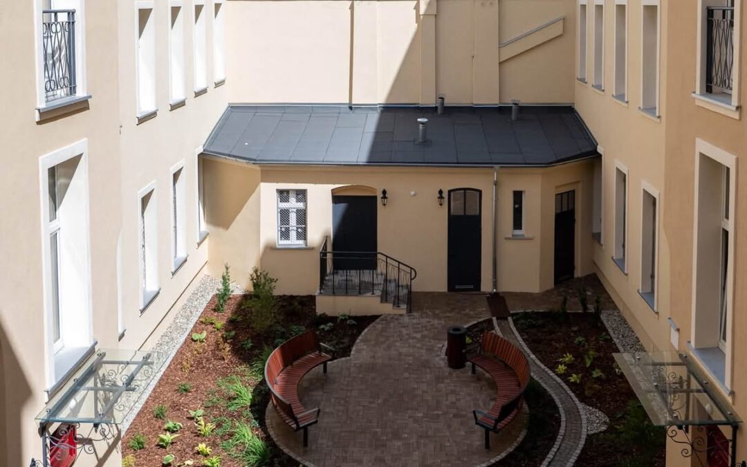 “Water Catcher” Courtyard completed in Łódź